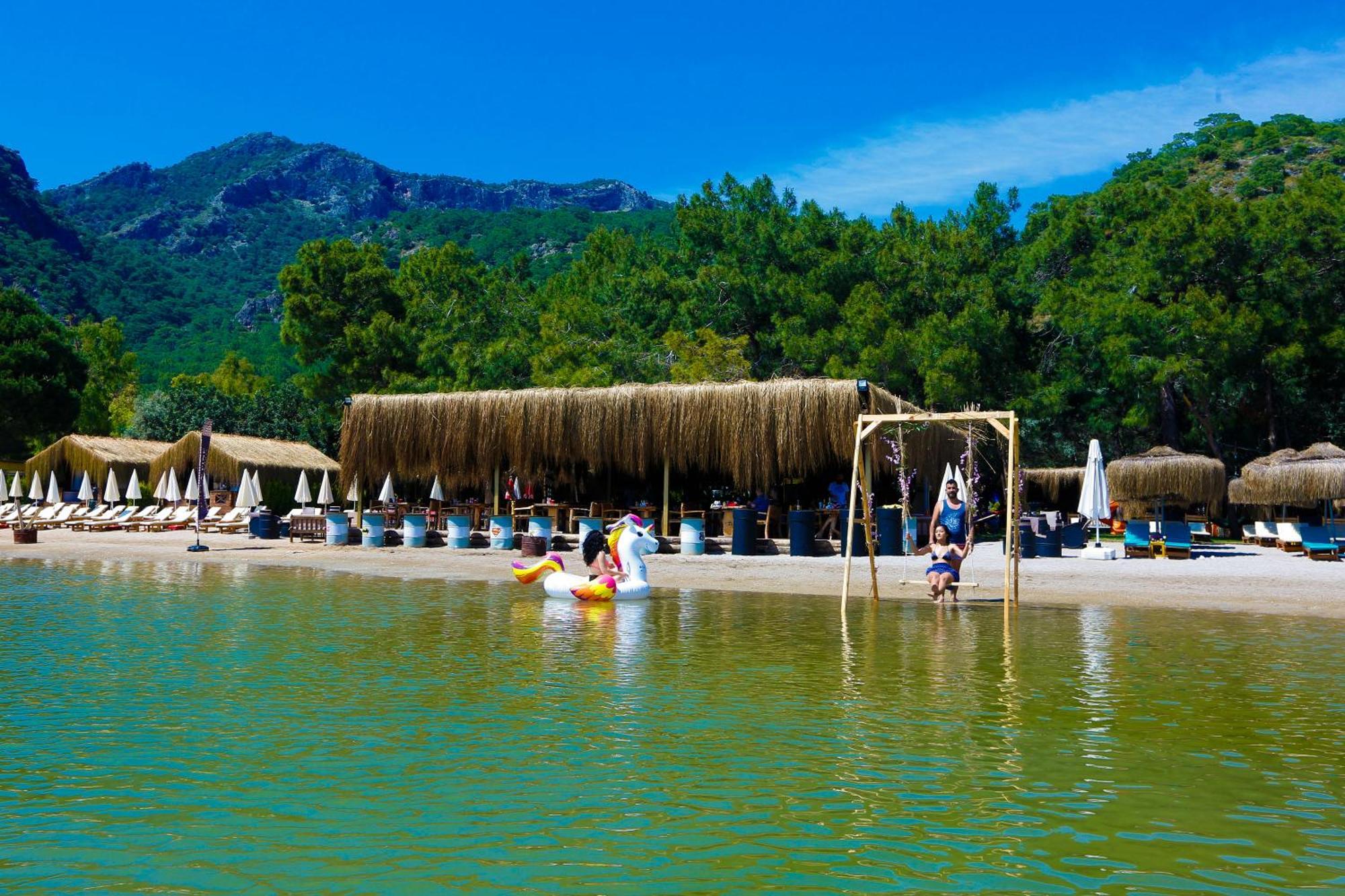 Green Pine Bungalows & Beach Luxury Concept 올루데니스 외부 사진
