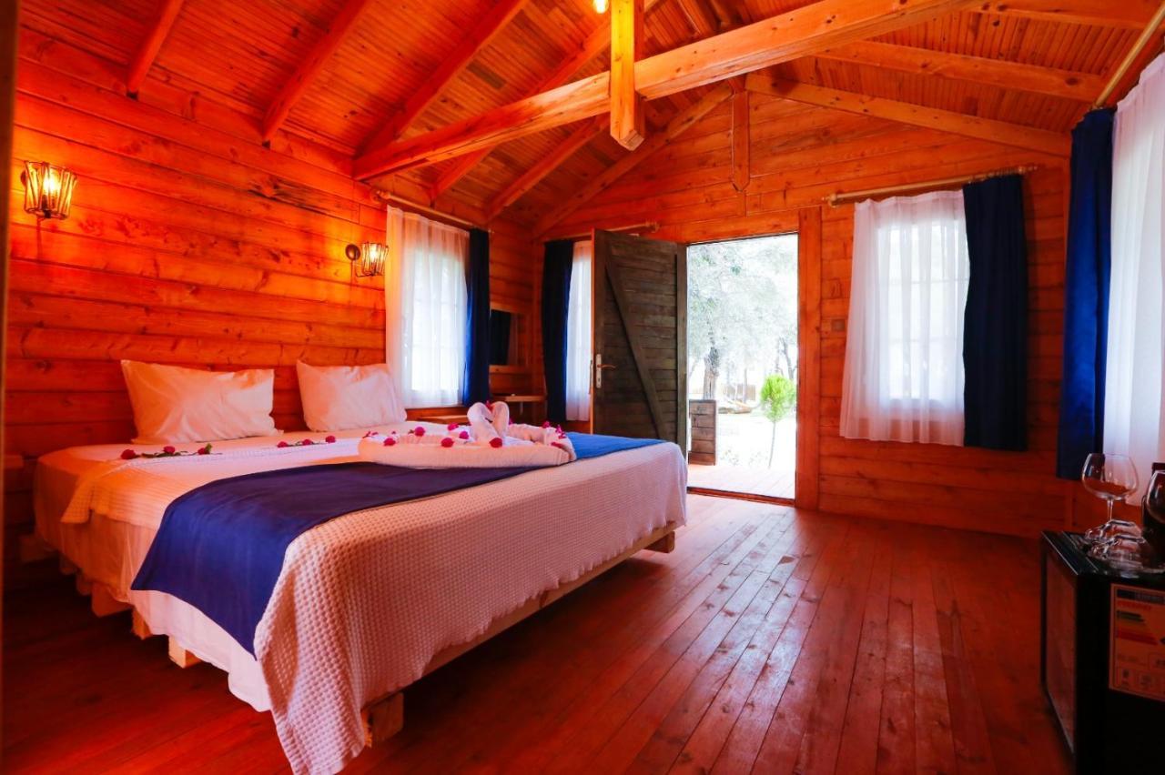 Green Pine Bungalows & Beach Luxury Concept 올루데니스 외부 사진